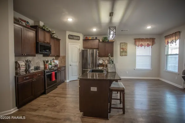 $212,000 | 116 Merrydale Lane, Rayne, LA 70578