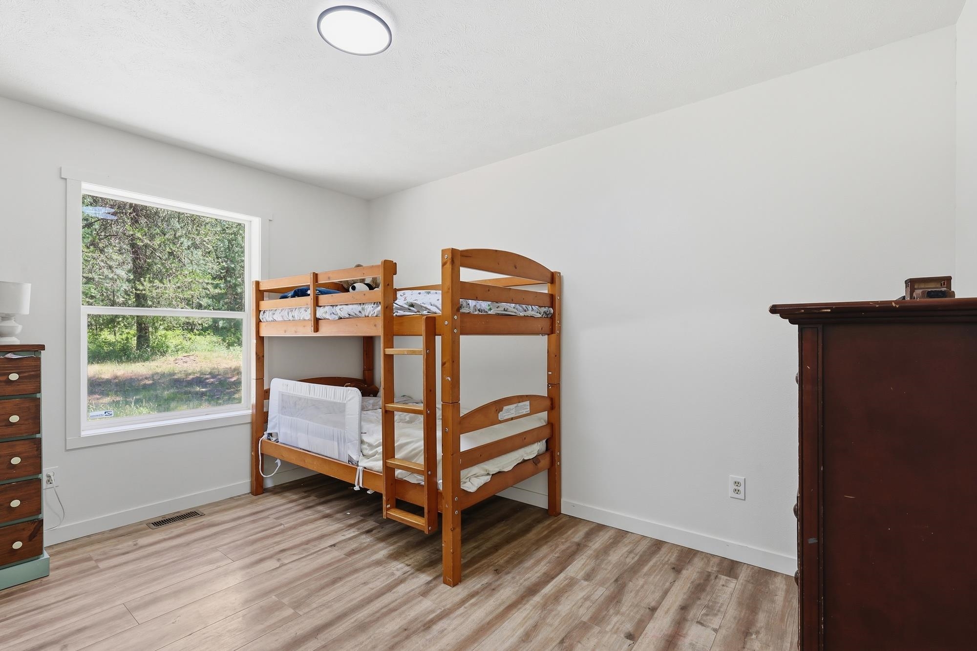 37106 North Muehle Road Elk, WA 99009 - Photo 14 of 32