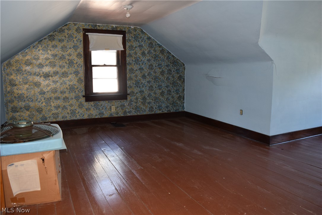 124 East Wilbeth Road Akron, OH 44301 - Photo 17 of 21