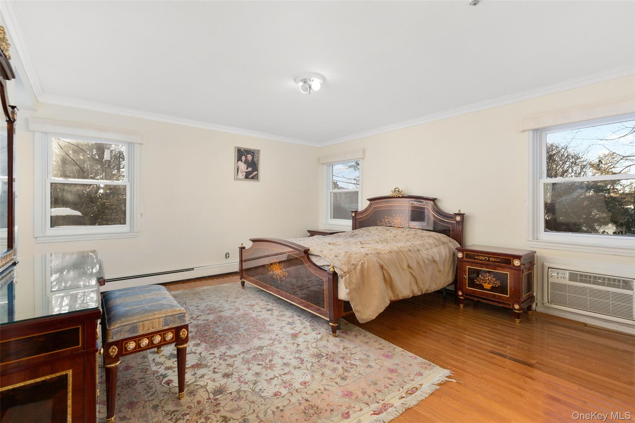 70 Longfellow Road Great Neck, NY 11023 - Photo 9 of 12