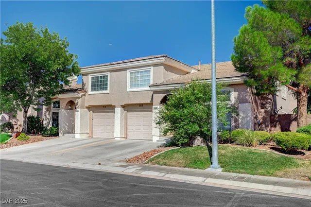 $1,700 | 10164 Tree Bark Street, Las Vegas, NV 89183