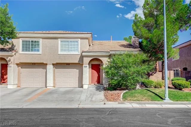 $1,700 | 10164 Tree Bark Street, Las Vegas, NV 89183