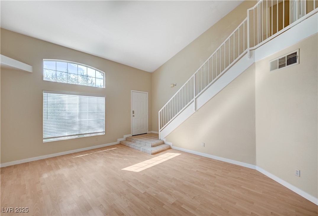 10164 Tree Bark Street Las Vegas, NV 89183 - Photo 4 of 46