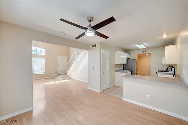 $1,700 | 10164 Tree Bark Street, Las Vegas, NV 89183