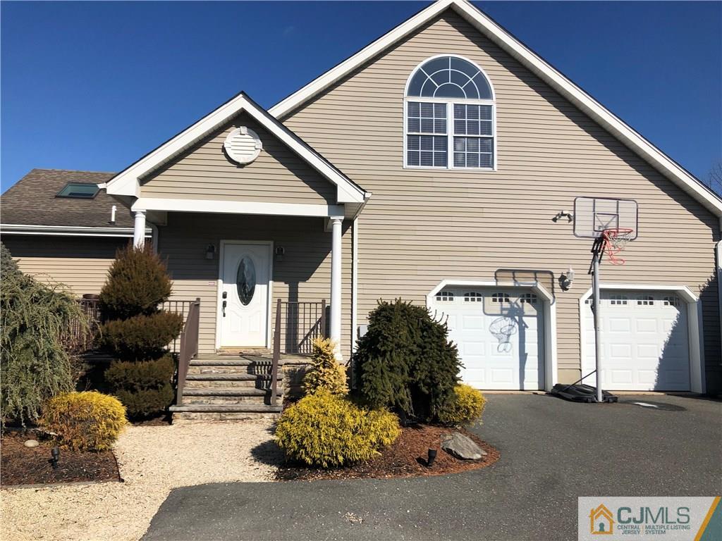 132 Pin Oak Road Freehold, NJ 07728 - Photo 3 of 21 Gallery Image 3