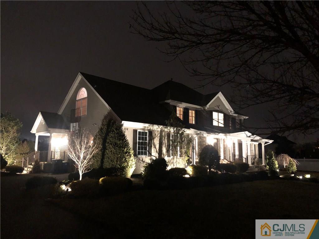 132 Pin Oak Road Freehold, NJ 07728 - Photo 5 of 21 Gallery Image 5