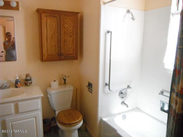 511 Paseo Madera, Unit D Green Valley, AZ 85614 - Photo 17 of 26