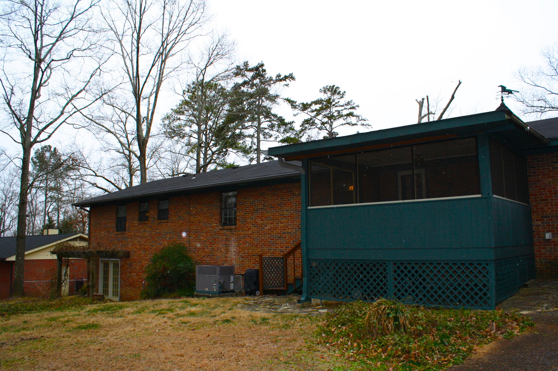 2326 Gunbarrel Road Chattanooga, TN 37421 - Photo 5 of 24 Exterior View 5