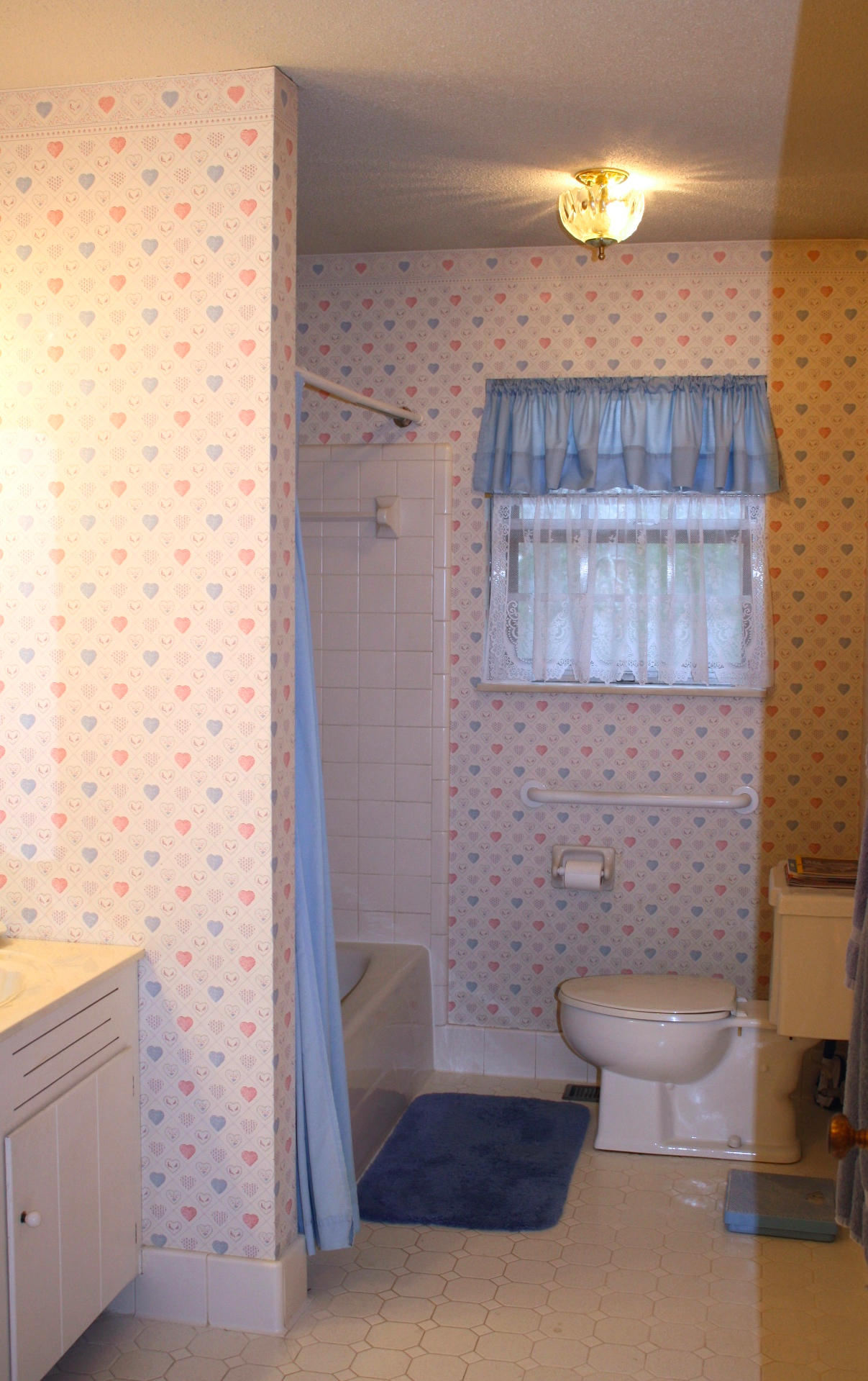 2326 Gunbarrel Road Chattanooga, TN 37421 - Photo 9 of 24 Hall Full Bath
