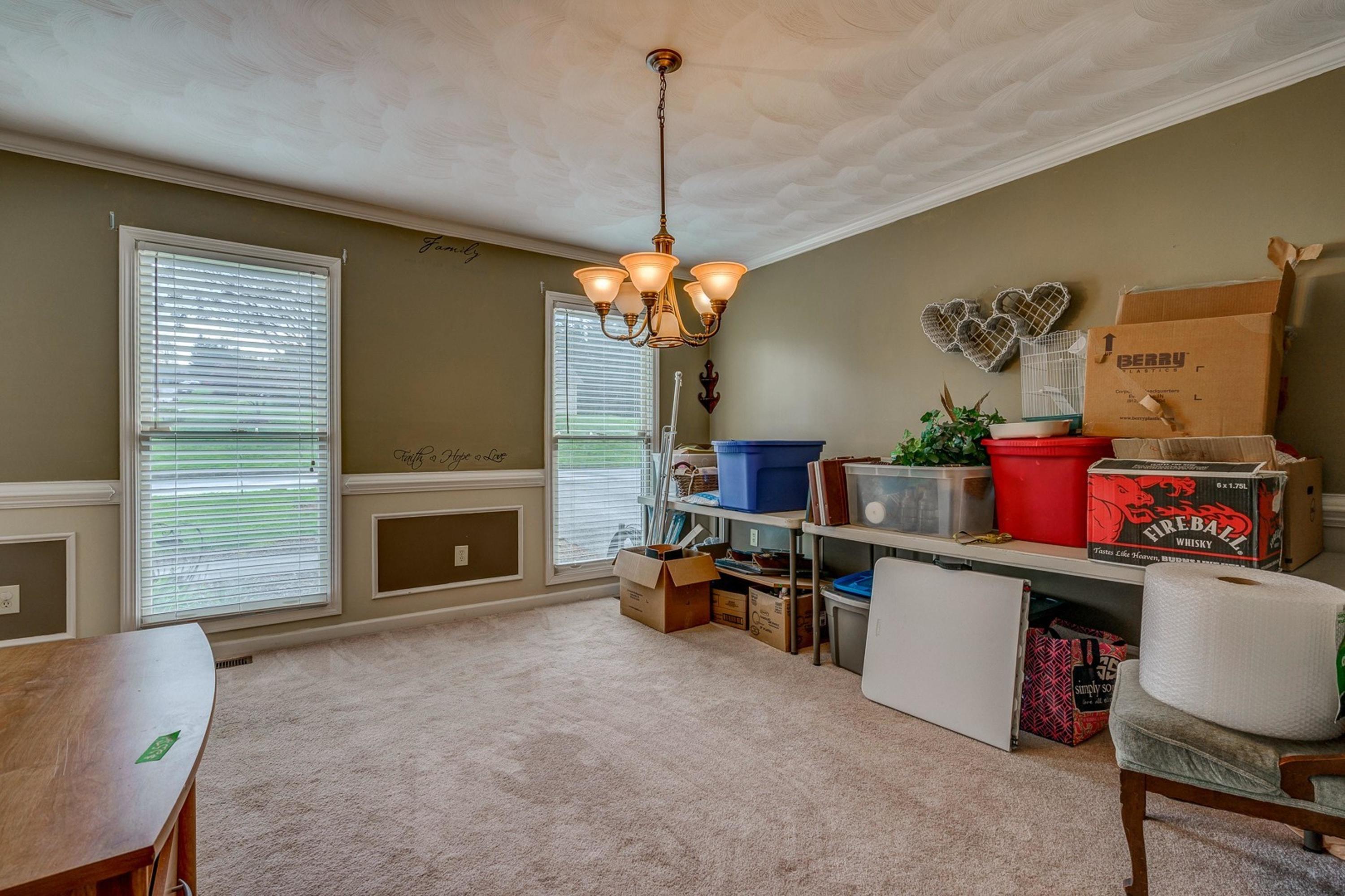 1903 Millbridge Road Salem, VA 24153 - Photo 8 of 45 009-308994-1903 Millbridge Road 09_75954