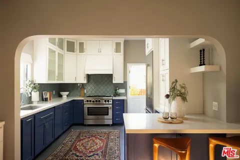 $1,950,000 | 3409 Winslow Drive, Los Angeles, CA 90026