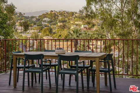 $1,950,000 | 3409 Winslow Drive, Los Angeles, CA 90026