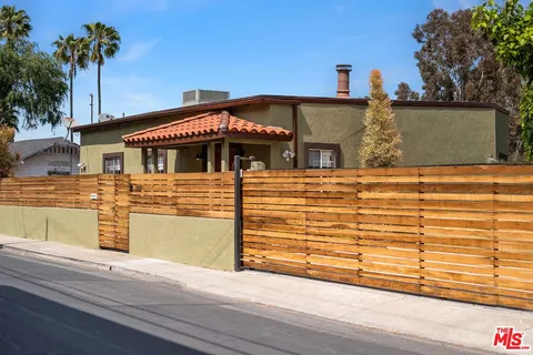 $1,950,000 | 3409 Winslow Drive, Los Angeles, CA 90026