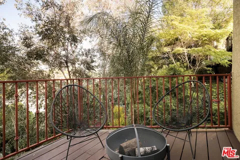 $1,950,000 | 3409 Winslow Drive, Los Angeles, CA 90026