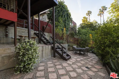 $1,950,000 | 3409 Winslow Drive, Los Angeles, CA 90026