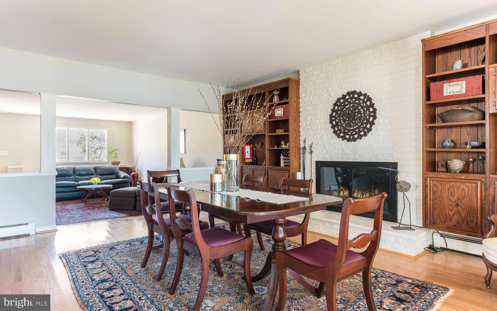 4034 Cadle Creek Road Edgewater, MD 21037 - Photo 29 of 29 Light Open Floorplan