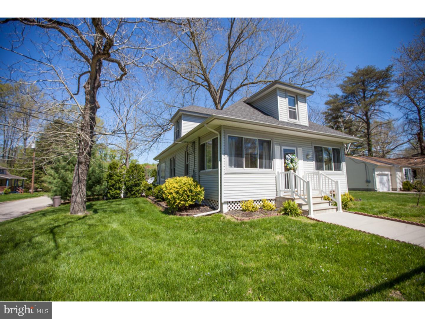 19 Naylor Avenue Clementon, NJ 08021 - Photo 2 of 24 Exterior Side