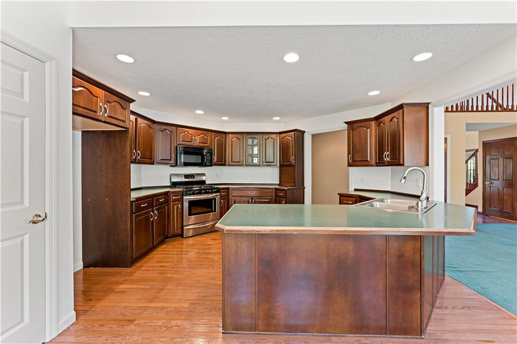 358 West Jefferson Road Butler, PA 16002 - Photo 14 of 50
