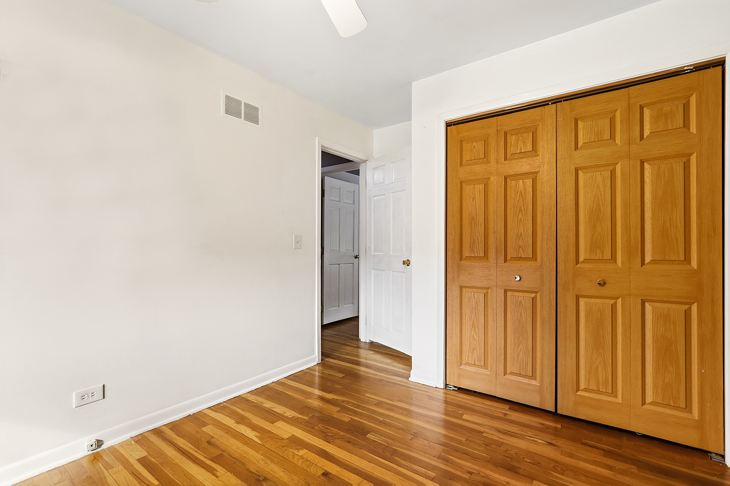 26W524 Jewell Road Winfield, IL 60190 - Photo 15 of 24