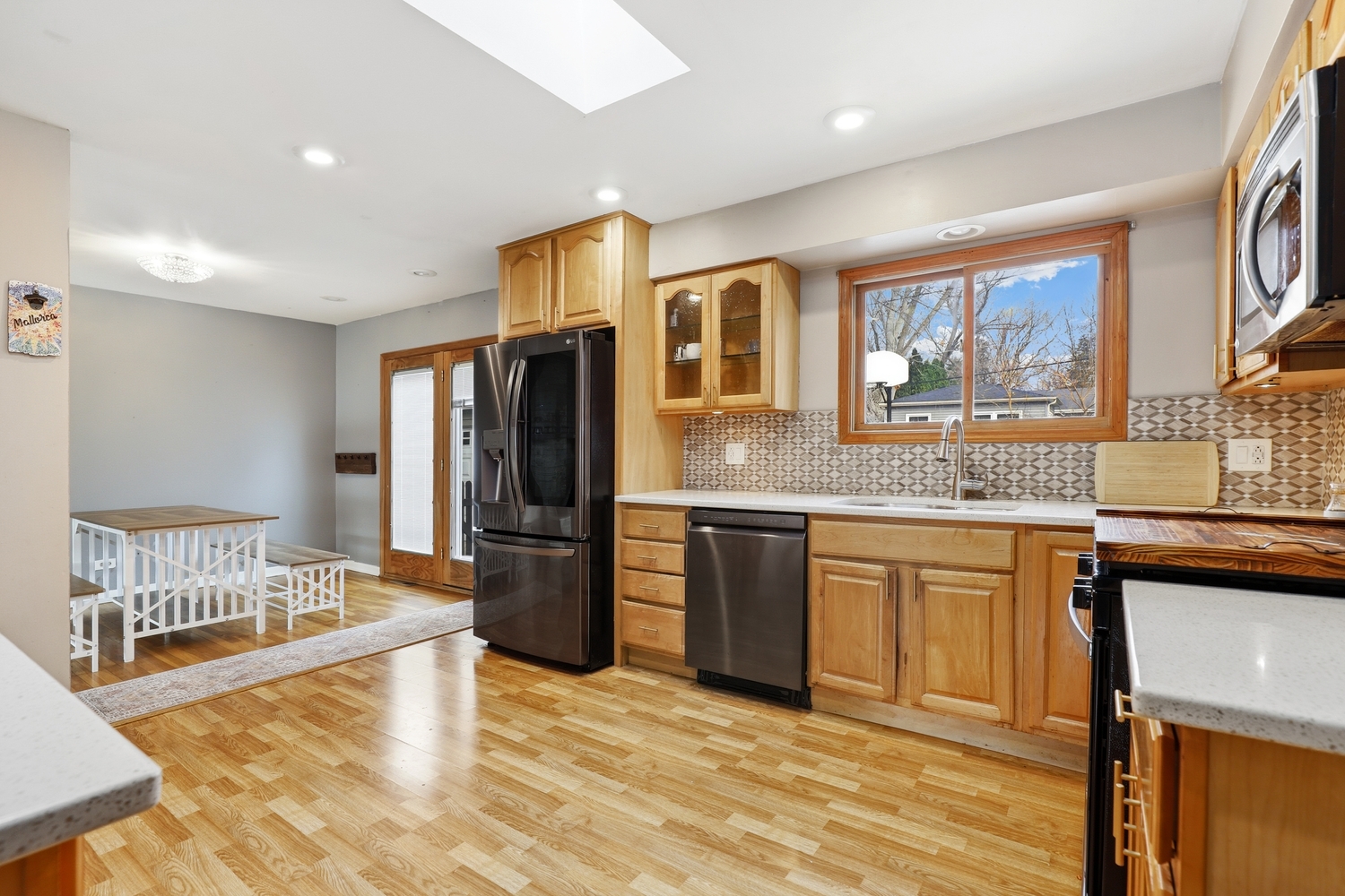 26W524 Jewell Road Winfield, IL 60190 - Photo 6 of 24