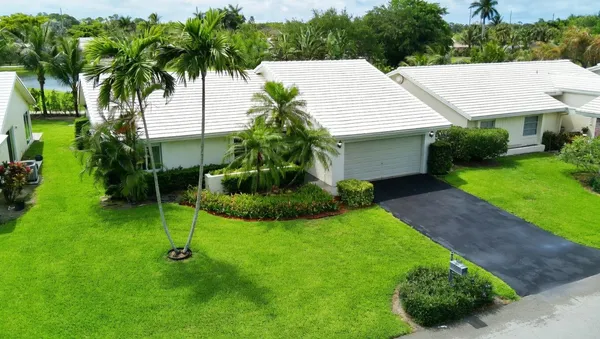 $610,000 | 5667 North Cameo Drive, Boca Raton, FL 33433
