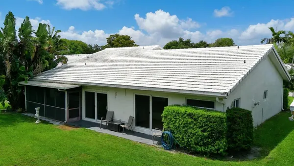 $610,000 | 5667 North Cameo Drive, Boca Raton, FL 33433