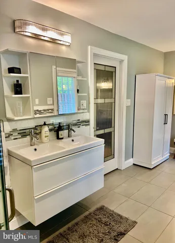 $6,800 | 1542 Crowell Road, Vienna, VA 22182