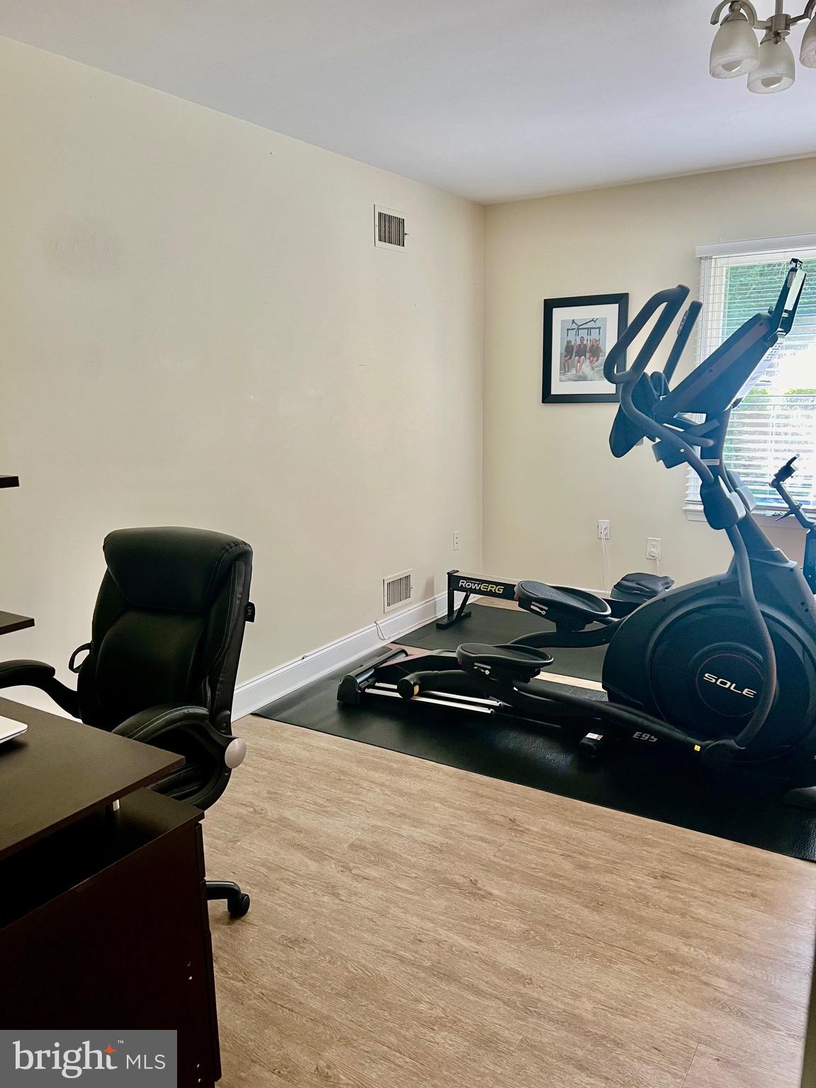 1542 Crowell Road Vienna, VA 22182 - Photo 25 of 55 a black and white photo of a living room