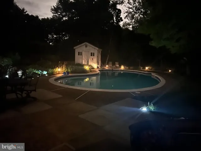 $6,800 | 1542 Crowell Road, Vienna, VA 22182