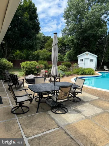 $6,800 | 1542 Crowell Road, Vienna, VA 22182