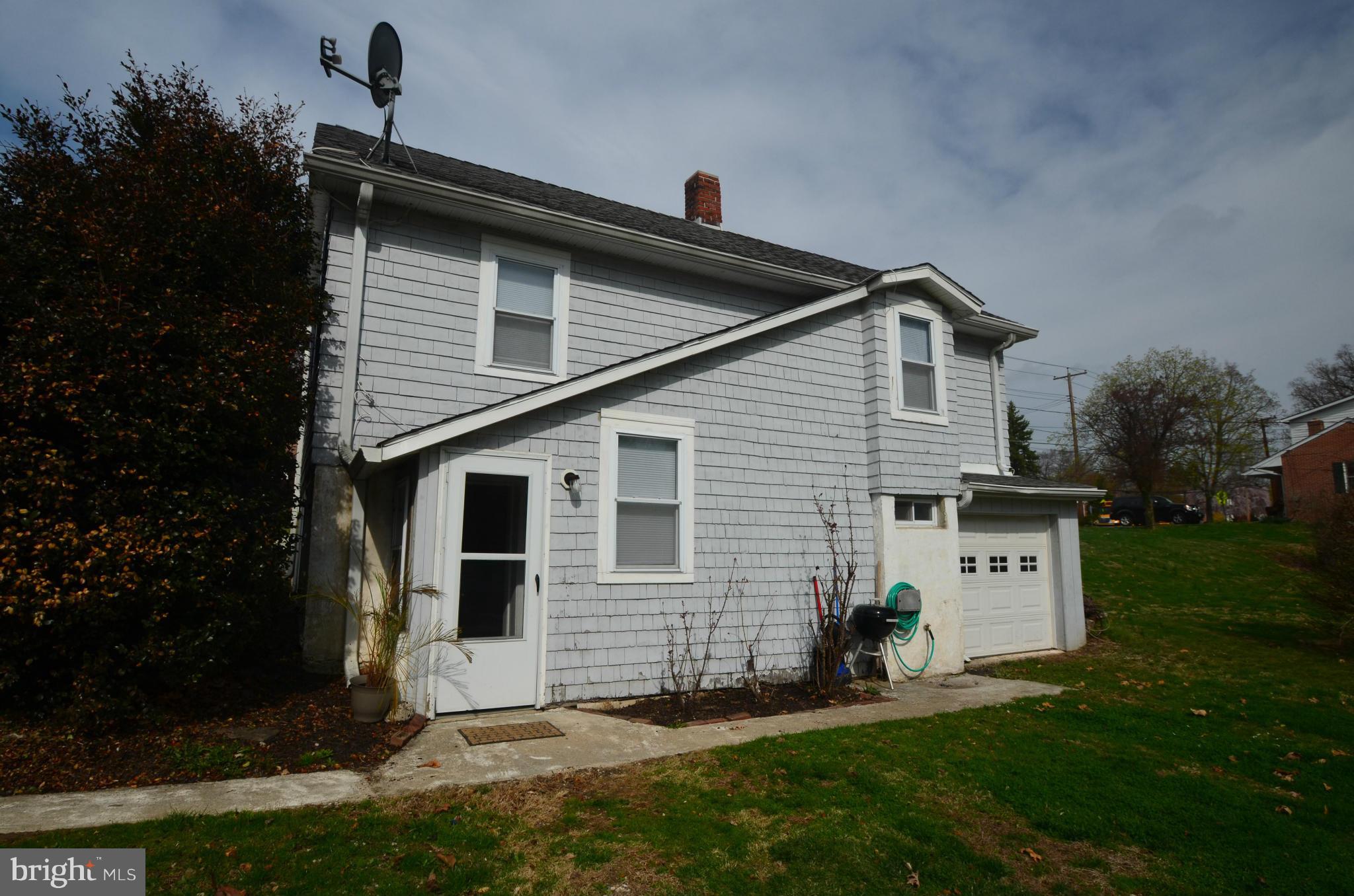 287 Paradise Road Aberdeen, MD 21001 - Photo 2 of 21 Rear Entrance