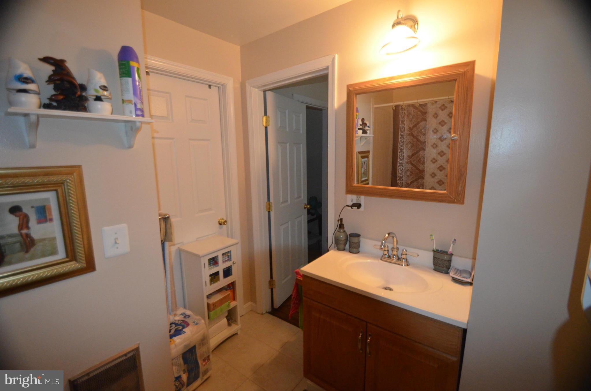 287 Paradise Road Aberdeen, MD 21001 - Photo 12 of 21 Bath