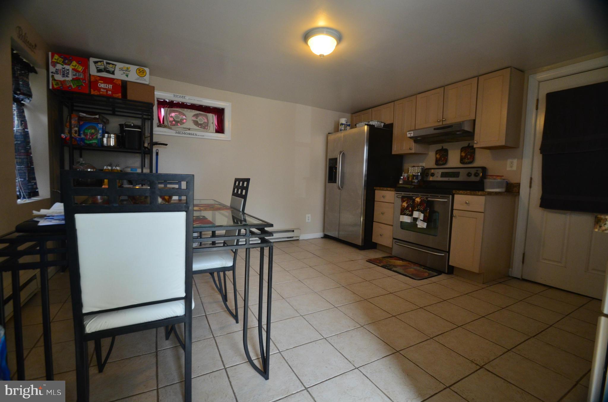 287 Paradise Road Aberdeen, MD 21001 - Photo 3 of 21 Kitchen