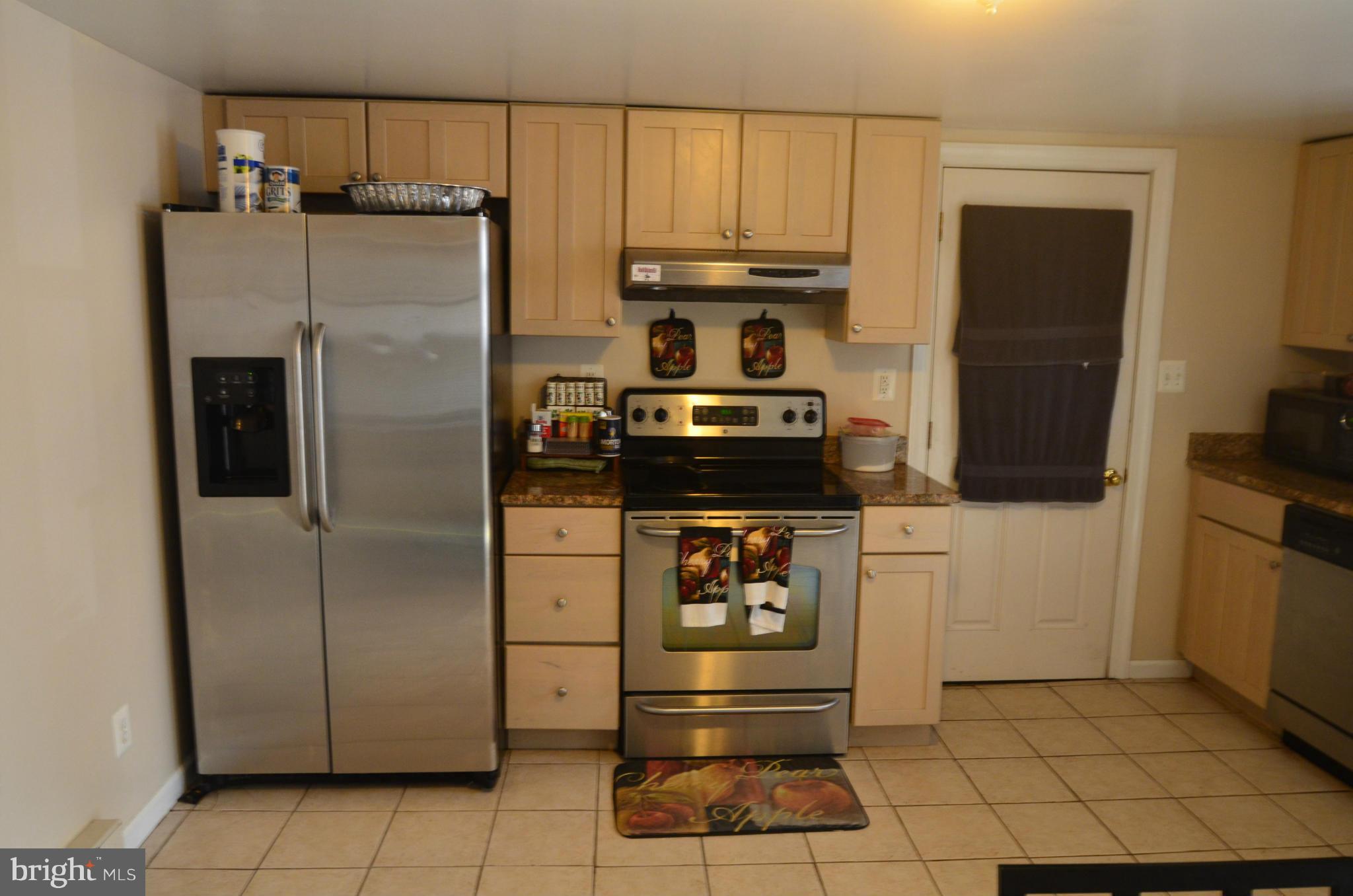 287 Paradise Road Aberdeen, MD 21001 - Photo 5 of 21 Kitchen