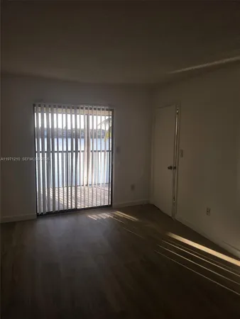 $1,800 | 1400 Jefferson Drive, Unit 1400E, Homestead, FL 33034