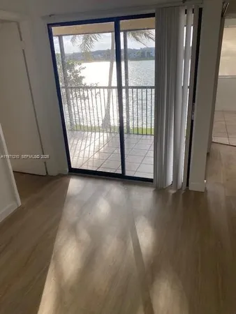 $1,800 | 1400 Jefferson Drive, Unit 1400E, Homestead, FL 33034