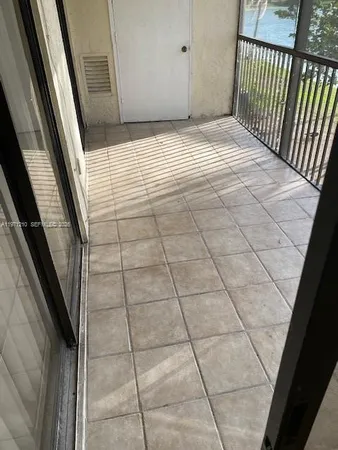 $1,800 | 1400 Jefferson Drive, Unit 1400E, Homestead, FL 33034