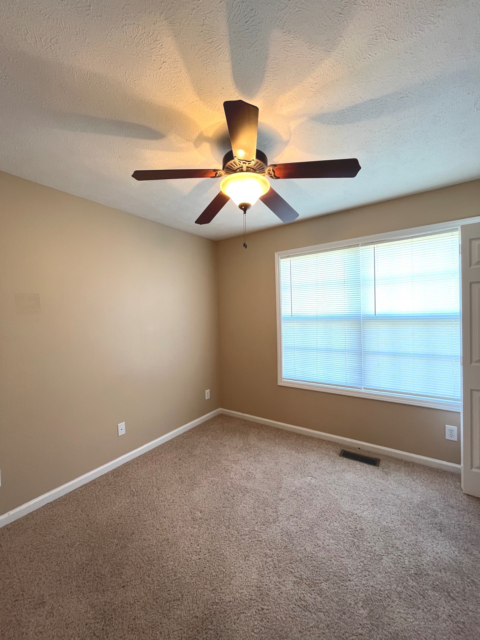 1547 Tylertown Road Clarksville, TN 37040 - Photo 10 of 14