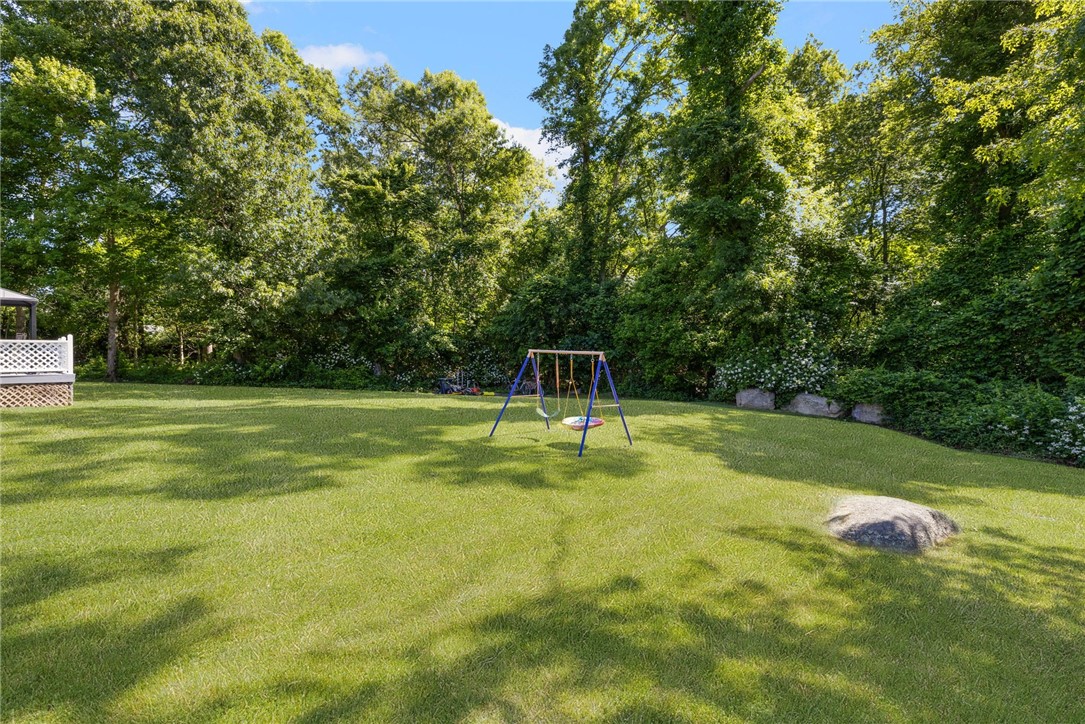 400 Crandall Road Tiverton, RI 02878 - Photo 27 of 32