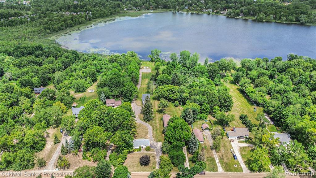 2740 Judah Road Lake Orion, MI 48359 - Photo 31 of 33