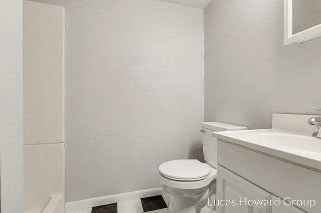 $275,000 | 12271 15 1/2 Mile Road, Marshall, MI 49068