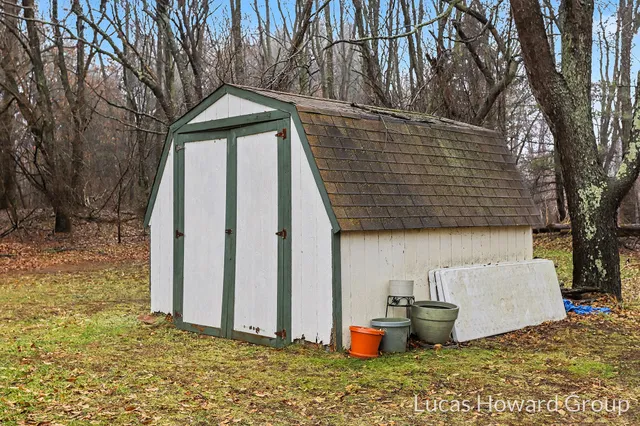 $275,000 | 12271 15 1/2 Mile Road, Marshall, MI 49068