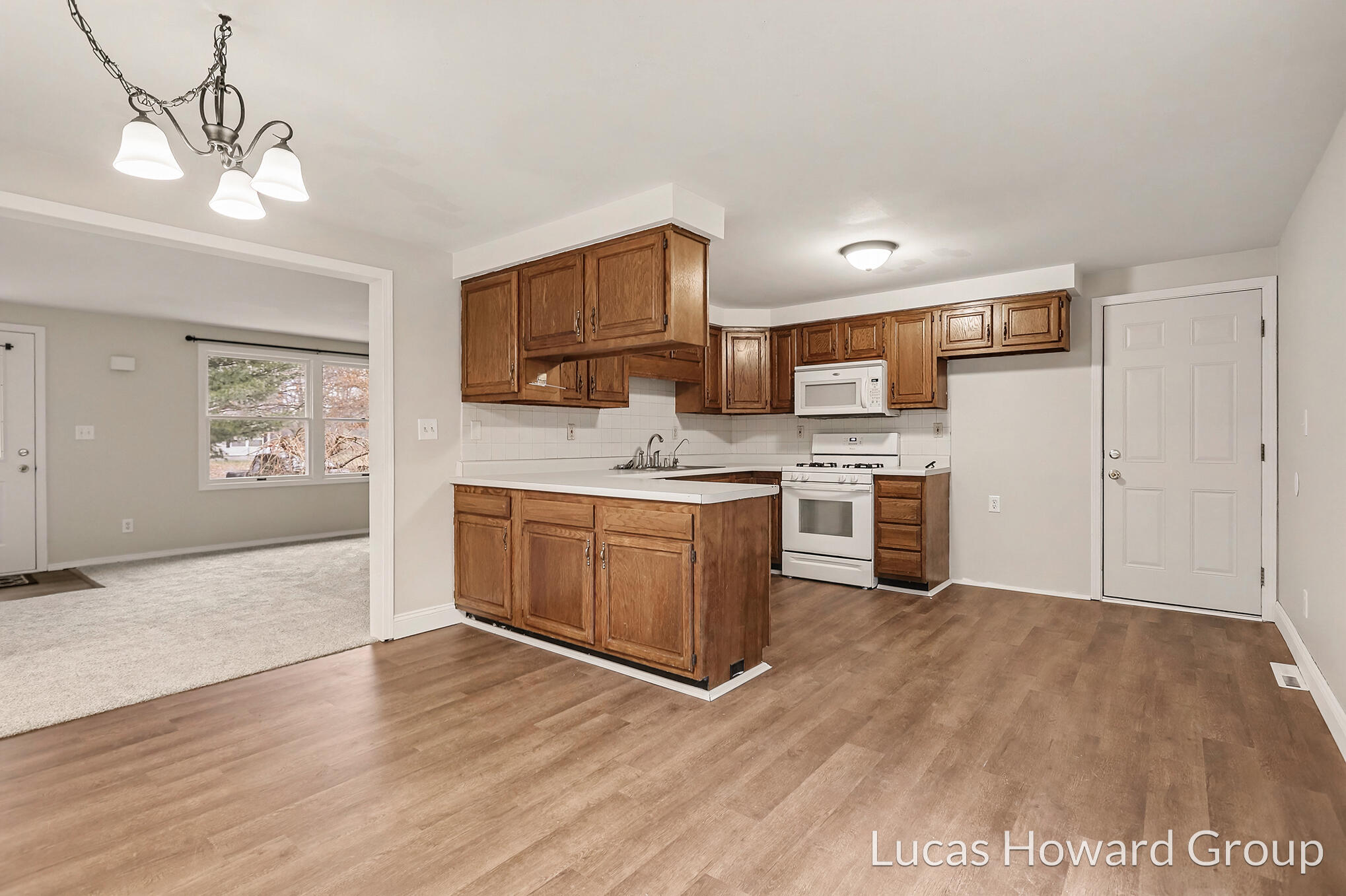 12271 15 1/2 Mile Road Marshall, MI 49068 - Photo 6 of 25 11