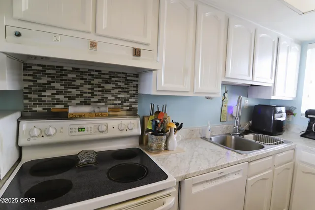 $244,900 | 100 Cherry Street, Unit 405, Panama City, FL 32401