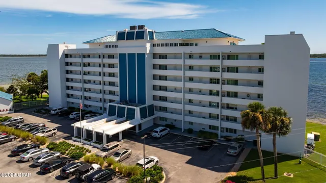 $244,900 | 100 Cherry Street, Unit 405, Panama City, FL 32401