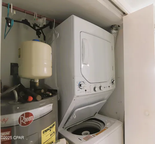 $244,900 | 100 Cherry Street, Unit 405, Panama City, FL 32401