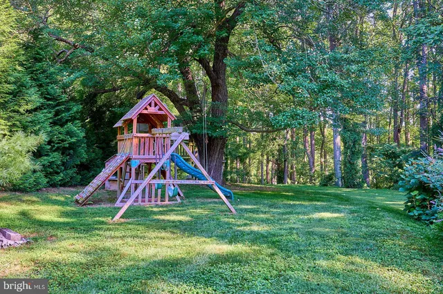 a view of outdoor space