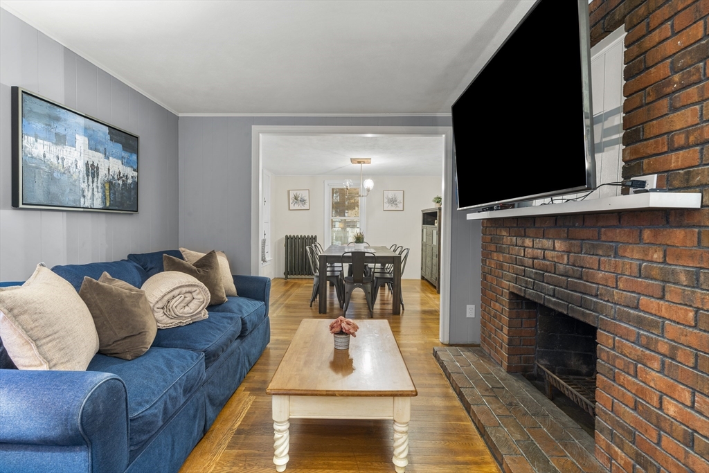 54 Ionia Street Springfield, MA 01109 - Photo 13 of 42 Gallery Image 13
