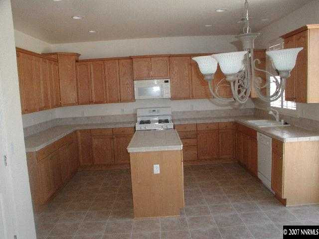 1776 Back Country Road Reno, NV 89521 - Photo 4 of 9