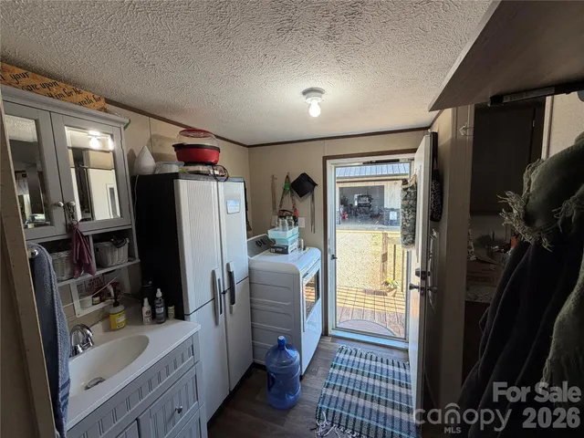 $1,125,000 | 1012 Gregory Drive, Hamptonville, NC 27020